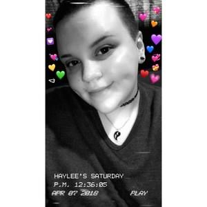 Meet your Posher, Haylee